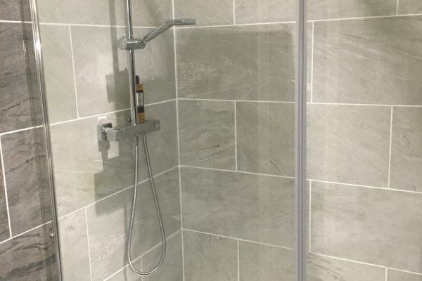 Tiling project photo 32